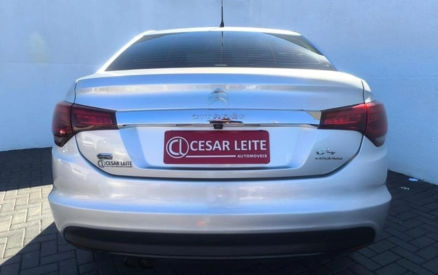 imagem-https://www.socarrao.com.br/sc-vehicle-images-prod/3569074/1789416641391-8437772_3_B_abfcb99cd6.jpeg