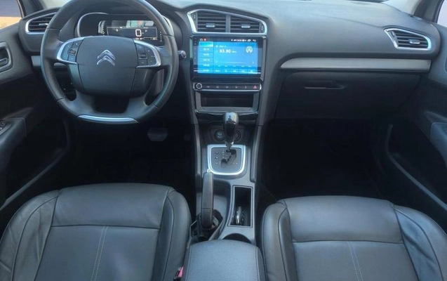 imagem-https://www.socarrao.com.br/sc-vehicle-images-prod/3569074/1789416641394-8437772_20_B_b64f40b673.jpeg