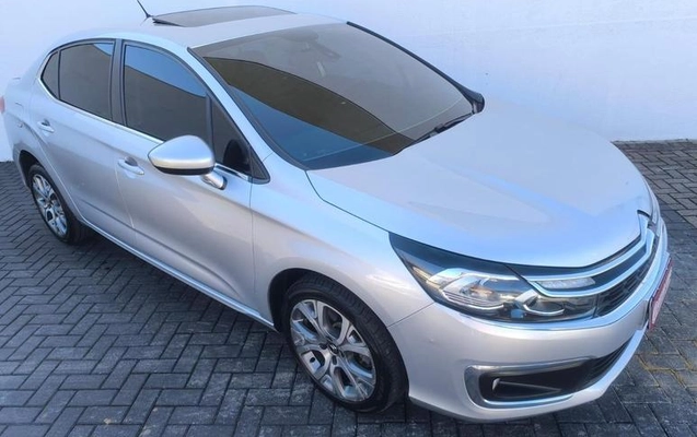 imagem-https://www.socarrao.com.br/sc-vehicle-images-prod/3569074/1789416641401-8437772_23_B_3dcb90ec3e.jpeg
