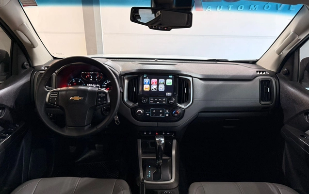 imagem-https://www.socarrao.com.br/sc-vehicle-images-prod/3569196/1788273763512-8a96c01ea54a42b58a875611a0f9ad35_1788273432528.jpg