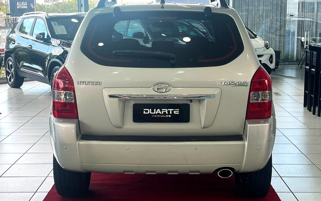 imagem-https://www.socarrao.com.br/sc-vehicle-images-prod/3569296/1788274100464-MDA2LmpwZw.jpg