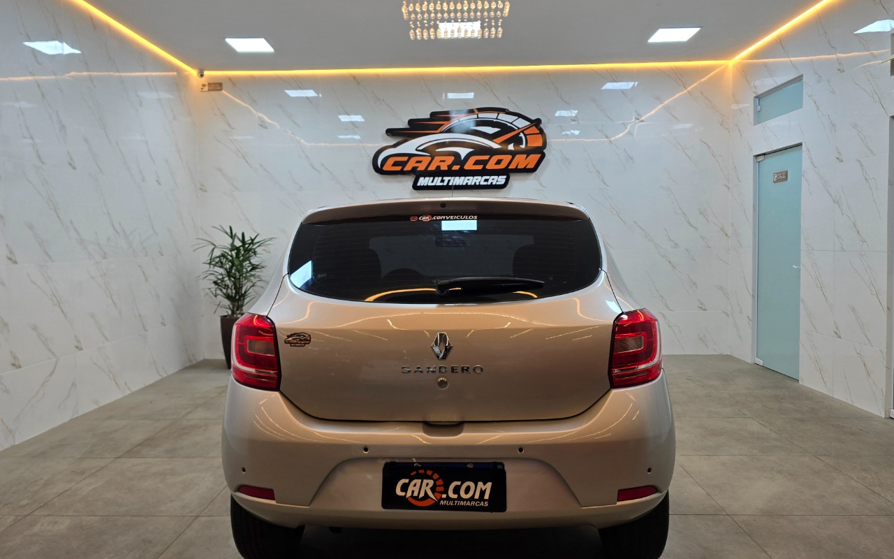 imagem-https://www.socarrao.com.br/sc-vehicle-images-prod/3569344/1788274306049-Ni5qcGc.jpg