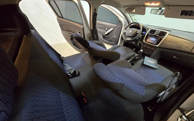 imagem-https://www.socarrao.com.br/sc-vehicle-images-prod/3569344/1788274306517-MTAuanBn.jpg