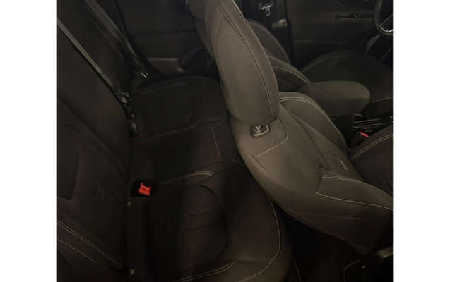 imagem-https://www.socarrao.com.br/sc-vehicle-images-prod/3569503/1788274593067-15_091155.jpg