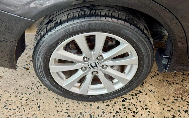 imagem-https://www.socarrao.com.br/sc-vehicle-images-prod/3569608/1789139849251-8378904_6_B_2f8610b55d.jpeg