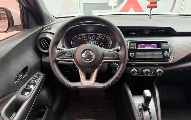imagem-https://www.socarrao.com.br/sc-vehicle-images-prod/3569705/1788982431658-8437989_2_B_de2970c634.jpeg