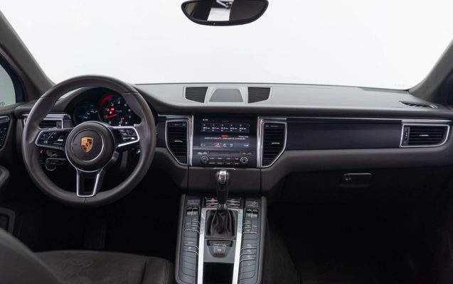 imagem-https://www.socarrao.com.br/sc-vehicle-images-prod/3570148/1788286131994-6ed12d11-8ecb-43cb-88ad-3226fdcce4b1.jpg