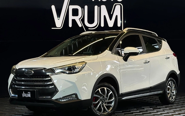 imagem-https://www.socarrao.com.br/sc-vehicle-images-prod/3570156/1788276364890-3_055730.jpg