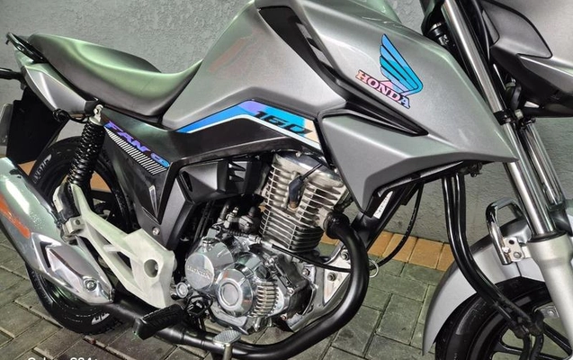 imagem-https://www.socarrao.com.br/sc-vehicle-images-prod/3570168/1788454132467-8423051_2_B_81f756363d.jpeg