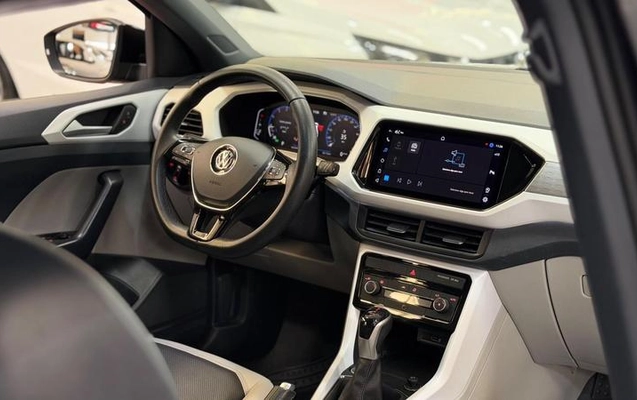 imagem-https://www.socarrao.com.br/sc-vehicle-images-prod/3570228/1789586281089-8434620_14_B_432b4b3c61.jpeg