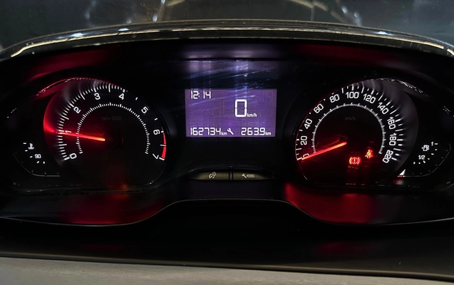 imagem-https://www.socarrao.com.br/sc-vehicle-images-prod/3570356/1788276708030-7_060554.jpg
