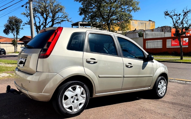 imagem-https://www.socarrao.com.br/sc-vehicle-images-prod/3570408/1788277984220-SU1HXzI0MDAuanBn.jpg
