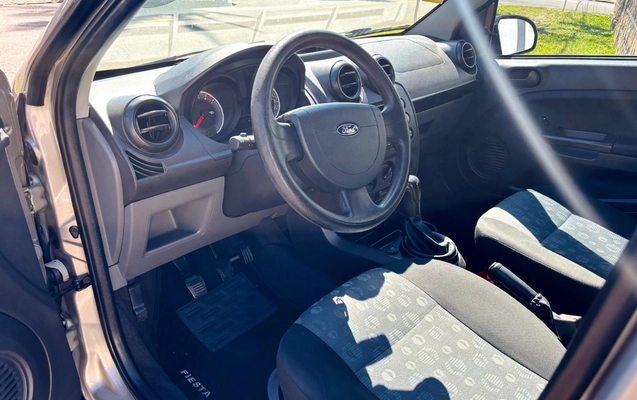 imagem-https://www.socarrao.com.br/sc-vehicle-images-prod/3570408/1788277984784-SU1HXzI0MDYuanBn.jpg