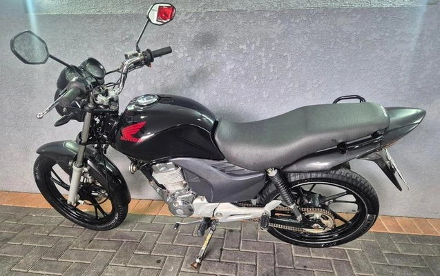 imagem-https://www.socarrao.com.br/sc-vehicle-images-prod/3570715/1788277883539-8426010_0_B_c8922a3bc8.jpeg