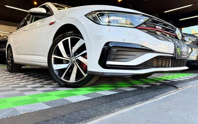 imagem-https://www.socarrao.com.br/sc-vehicle-images-prod/3570744/1788440186646-8436557_3_B_1cfaffd769.jpeg