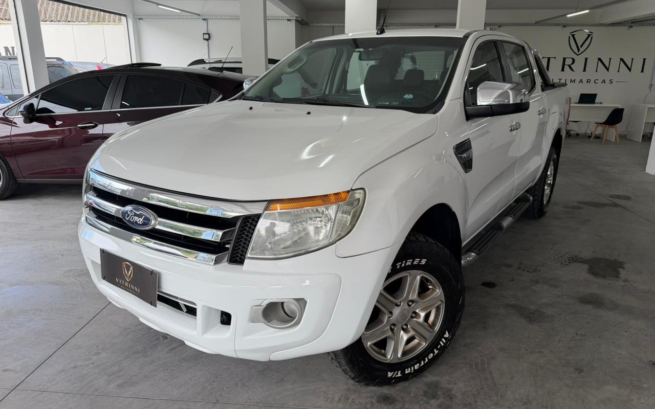 Ford Ranger 2014 Branco — foto 1 de 3