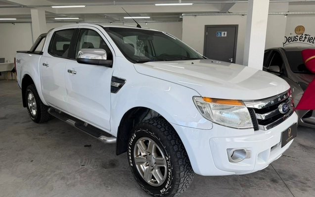 imagem-https://www.socarrao.com.br/sc-vehicle-images-prod/3571073/1788278815452-MDQwNjViNjEtNTMxOC00Y2EyLTg5N2EtMjk5ODkxOGNhYjRkLmpmaWY.jfif