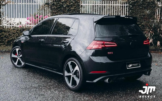 imagem-https://www.socarrao.com.br/sc-vehicle-images-prod/3571075/1789588613679-8438684_9_B_d72597035e.jpeg