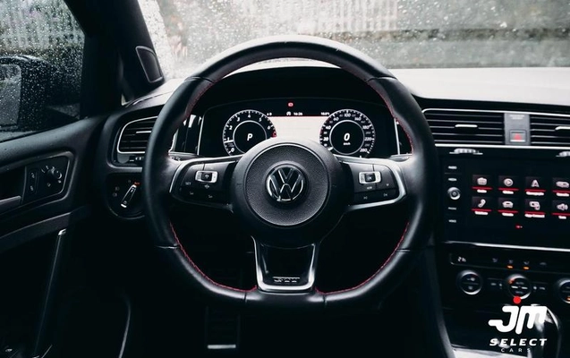imagem-https://www.socarrao.com.br/sc-vehicle-images-prod/3571075/1789588613682-8438684_16_B_303cc195dc.jpeg