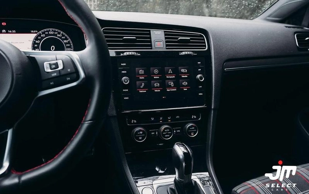 imagem-https://www.socarrao.com.br/sc-vehicle-images-prod/3571075/1789588613687-8438684_8_B_ca025efb3d.jpeg