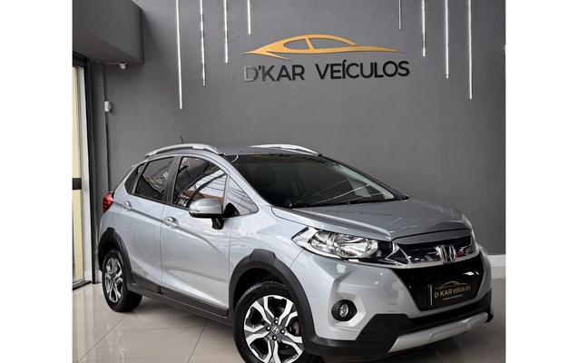 imagem-https://www.socarrao.com.br/sc-vehicle-images-prod/3571201/1788279463780-1_010333.jpg