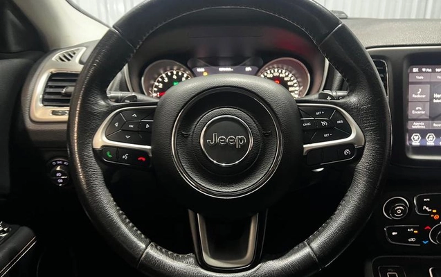 imagem-https://www.socarrao.com.br/sc-vehicle-images-prod/3571316/1789237088653-8376589_10_B_cc204a1189.jpeg