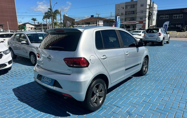 imagem-https://www.socarrao.com.br/sc-vehicle-images-prod/3571337/1788898099430-e9bc0749385e46bead9dfa28f2b3ccb1_1788279648130.jpg