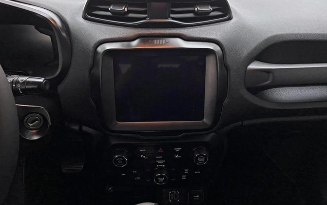 imagem-https://www.socarrao.com.br/sc-vehicle-images-prod/3571715/1788463625956-8425843_7_B_26a53022b2.jpeg