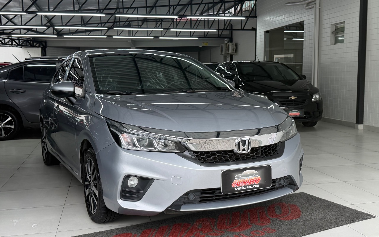 imagem-https://www.socarrao.com.br/sc-vehicle-images-prod/3571826/1788281144044-SU1HXzM0OTYuanBlZw.jpeg