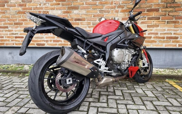 imagem-https://www.socarrao.com.br/sc-vehicle-images-prod/3571939/1788523518086-8438535_6_B_277c554a12.jpeg