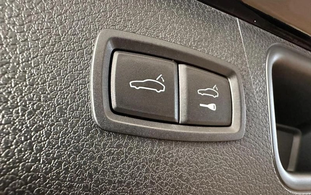 imagem-https://www.socarrao.com.br/sc-vehicle-images-prod/3572057/1788898714354-8433766_18_B_7276f96706.jpeg