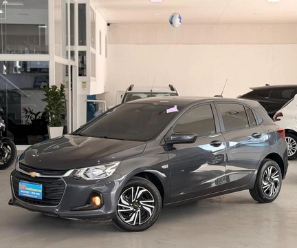 Chevrolet Onix 2024 Cinza — foto 1 de 3