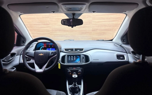 imagem-https://www.socarrao.com.br/sc-vehicle-images-prod/3572143/1788283293566-UgccqLVGiDaHE9vdhWVrxJHy0xmc2hRK.jpg