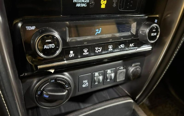 imagem-https://www.socarrao.com.br/sc-vehicle-images-prod/3572344/1789672355878-8438929_13_B_7bbc2cd8be.jpeg