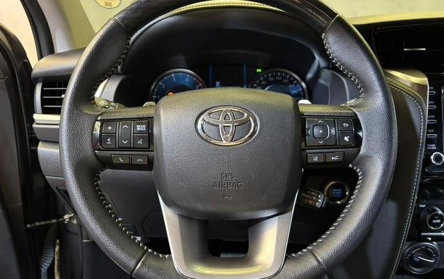 imagem-https://www.socarrao.com.br/sc-vehicle-images-prod/3572344/1789672355884-8438929_17_B_55b8909bf7.jpeg