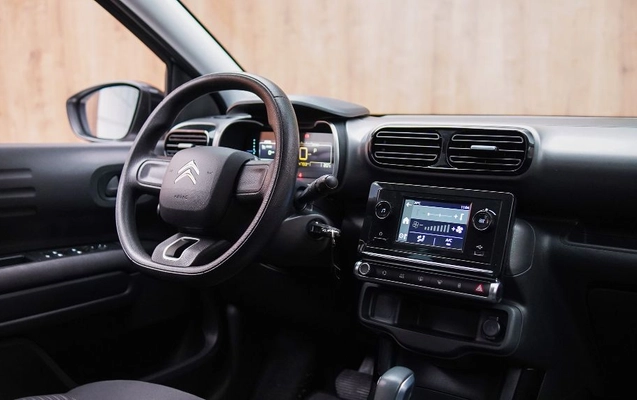 imagem-https://www.socarrao.com.br/sc-vehicle-images-prod/3572360/1788282452248-gb-4de0e02.jpg