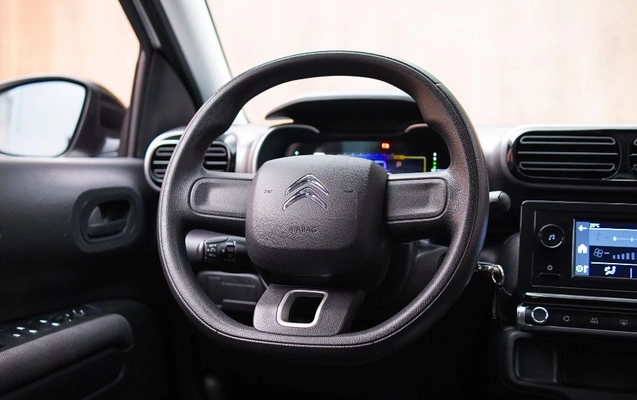 imagem-https://www.socarrao.com.br/sc-vehicle-images-prod/3572360/1788282452250-gb-1c0737d.jpg