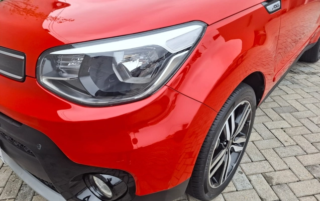 imagem-https://www.socarrao.com.br/sc-vehicle-images-prod/3572500/1788282916887-9_014947.jpg