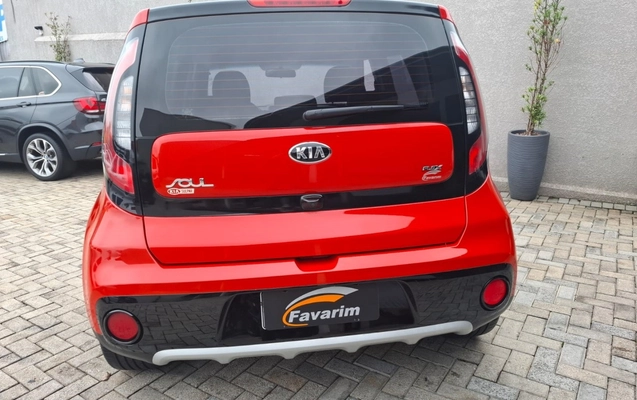 imagem-https://www.socarrao.com.br/sc-vehicle-images-prod/3572500/1788282916888-10_014947.jpg