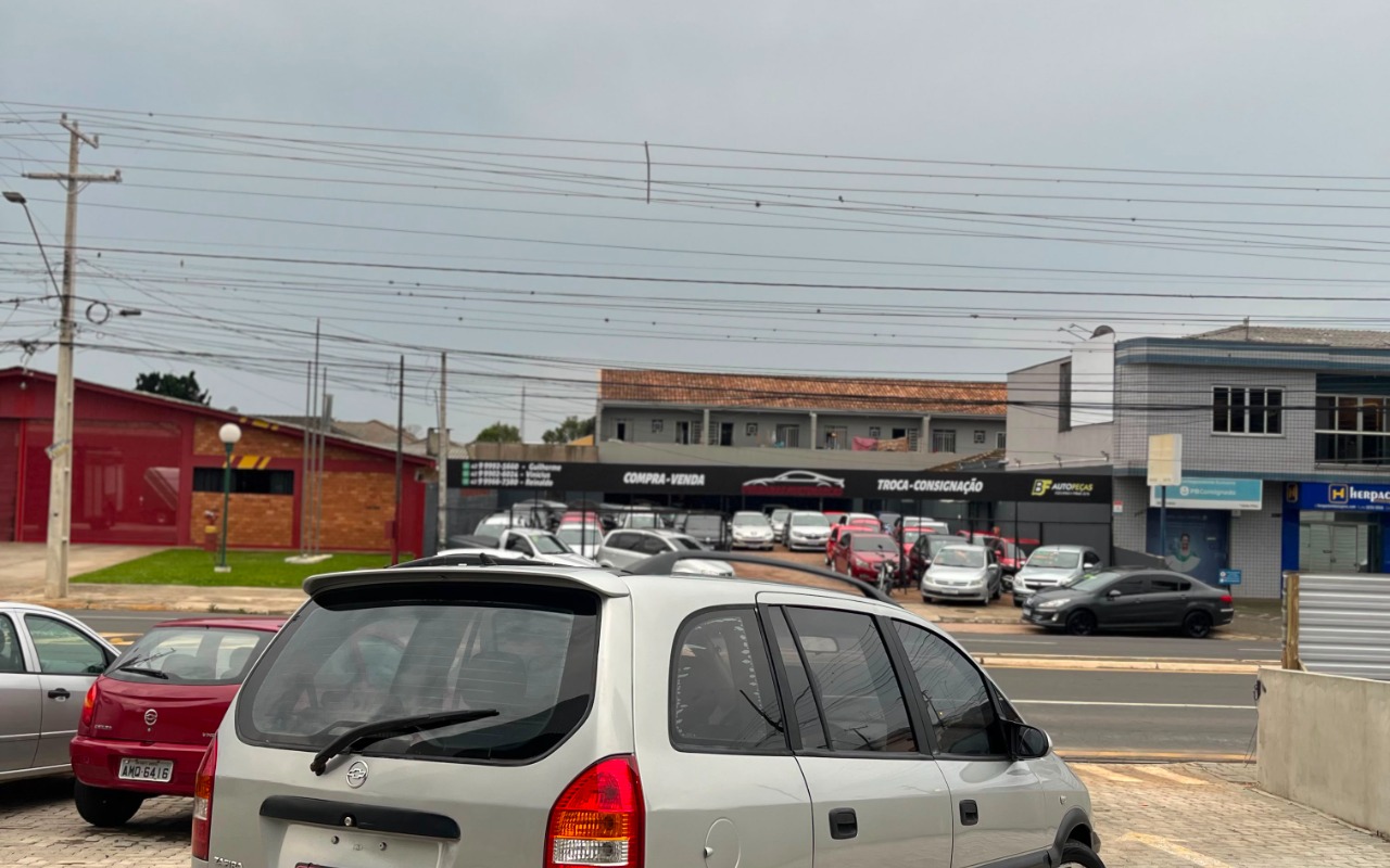 imagem-https://www.socarrao.com.br/sc-vehicle-images-prod/3572509/1788283078825-V2hhdHNBcHAgSW1hZ2UgMjAyNi0wOS0wMSBhdCAxMC4wOC40OC5qcGVn.jpeg