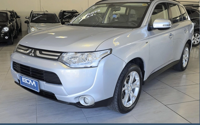 imagem-https://www.socarrao.com.br/sc-vehicle-images-prod/3572714/1789398681207-67c59ff32d0b402d9f0a19fbd4370a5f_1770734637850.jpg