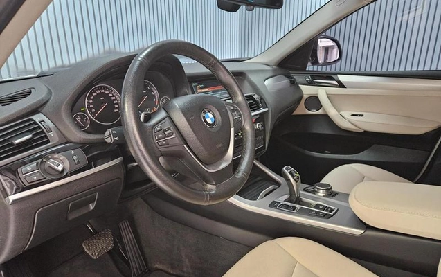 imagem-https://www.socarrao.com.br/sc-vehicle-images-prod/3572718/1788286046812-8371637_10_B_991df2d1e3.jpeg
