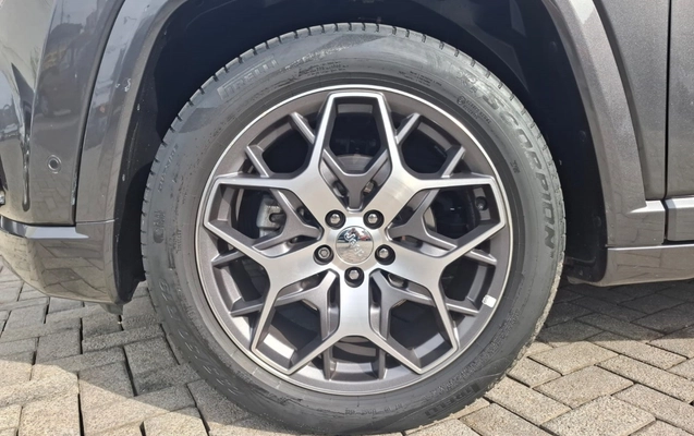 imagem-https://www.socarrao.com.br/sc-vehicle-images-prod/3572737/1788283531020-6_032613.jpg