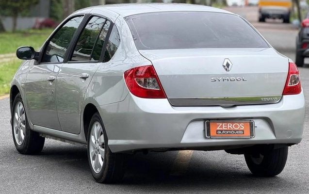 imagem-https://www.socarrao.com.br/sc-vehicle-images-prod/3572848/1791013481361-8424133_16_B_b45334a39f.jpeg
