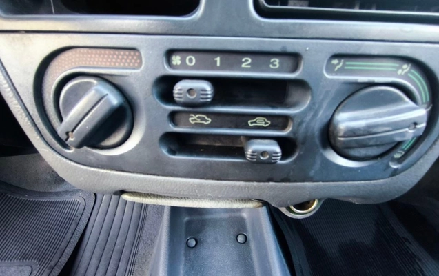 imagem-https://www.socarrao.com.br/sc-vehicle-images-prod/3572950/1788473335818-SU1HXzIwMjYwOTAyXzE3MTUyMSAoQ29weSkuanBn.jpg
