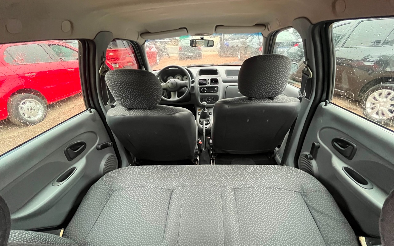 imagem-https://www.socarrao.com.br/sc-vehicle-images-prod/3573259/1788284714583-V2hhdHNBcHAgSW1hZ2UgMjAyNi0wOS0wMSBhdCAxMC4zMS4zOC5qcGVn.jpeg