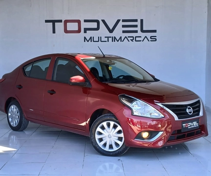 Nissan VERSA 2021 Vermelho — foto 1 de 3