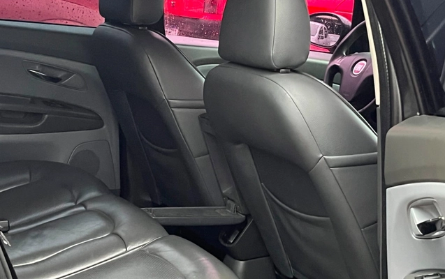 imagem-https://www.socarrao.com.br/sc-vehicle-images-prod/3573923/1788285787869-V2hhdHNBcHAgSW1hZ2UgMjAyNi0wOS0wMSBhdCAxMC4zMi41OSAoMykuanBlZw.jpeg