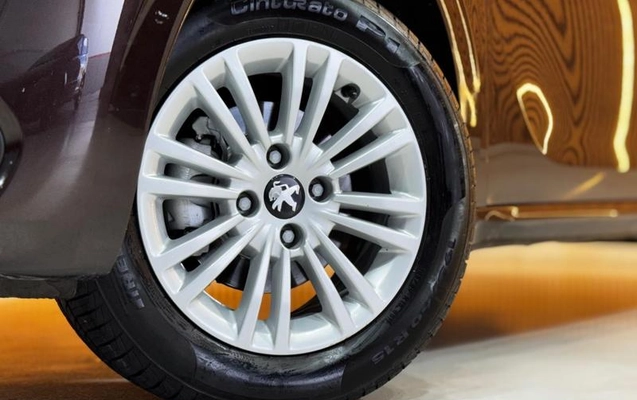 imagem-https://www.socarrao.com.br/sc-vehicle-images-prod/3573951/1789138828995-8411776_3_B_0085b8e3b8.jpeg