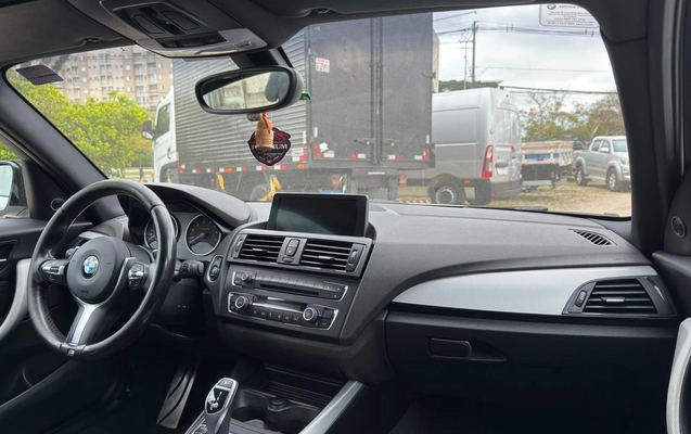 imagem-https://www.socarrao.com.br/sc-vehicle-images-prod/3573968/1788286037762-03f4c8ed-c978-4afe-aae9-cc63e7c5d3bd.jpg